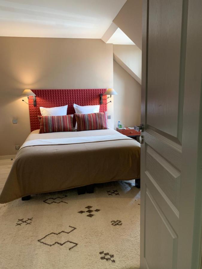 Km 41 Hotel Chaumont-sur-Tharonne Exterior photo